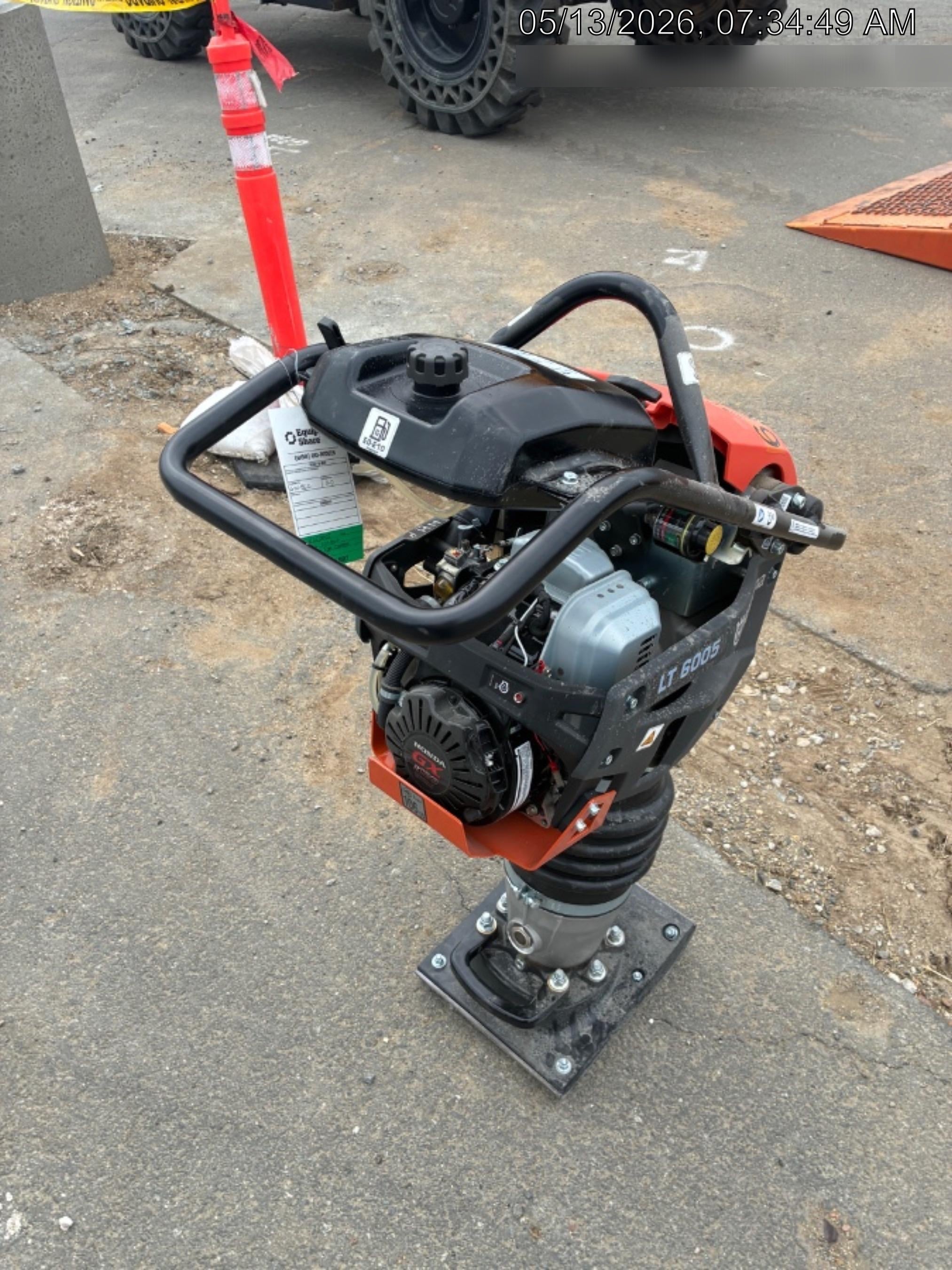 2025 HUSQVARNA LT6005