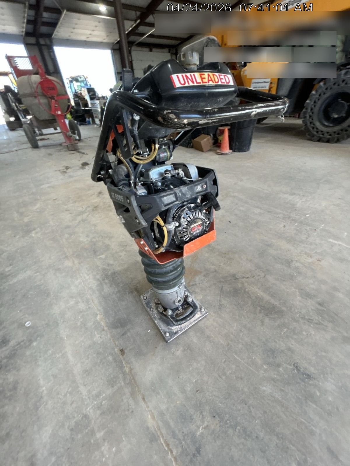 2025 HUSQVARNA LT6005