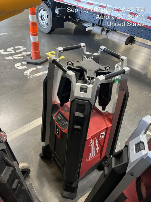 2023 MILWAUKEE MXF041-1XC