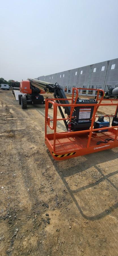 2025 JLG 660SJ