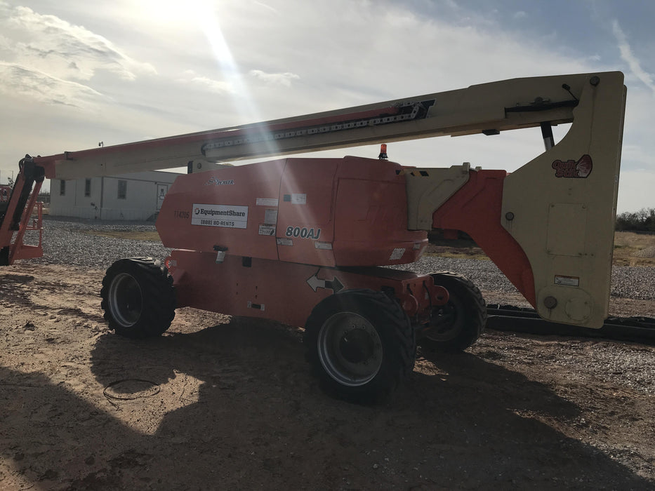 2021 JLG 800AJ