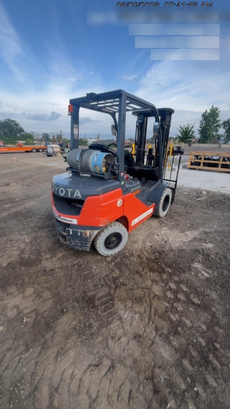 2022 TOYOTA 50-8FGU25
