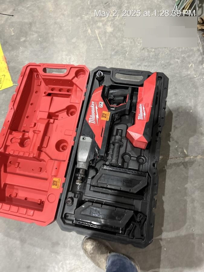 2025 MILWAUKEE MXF301-2CP