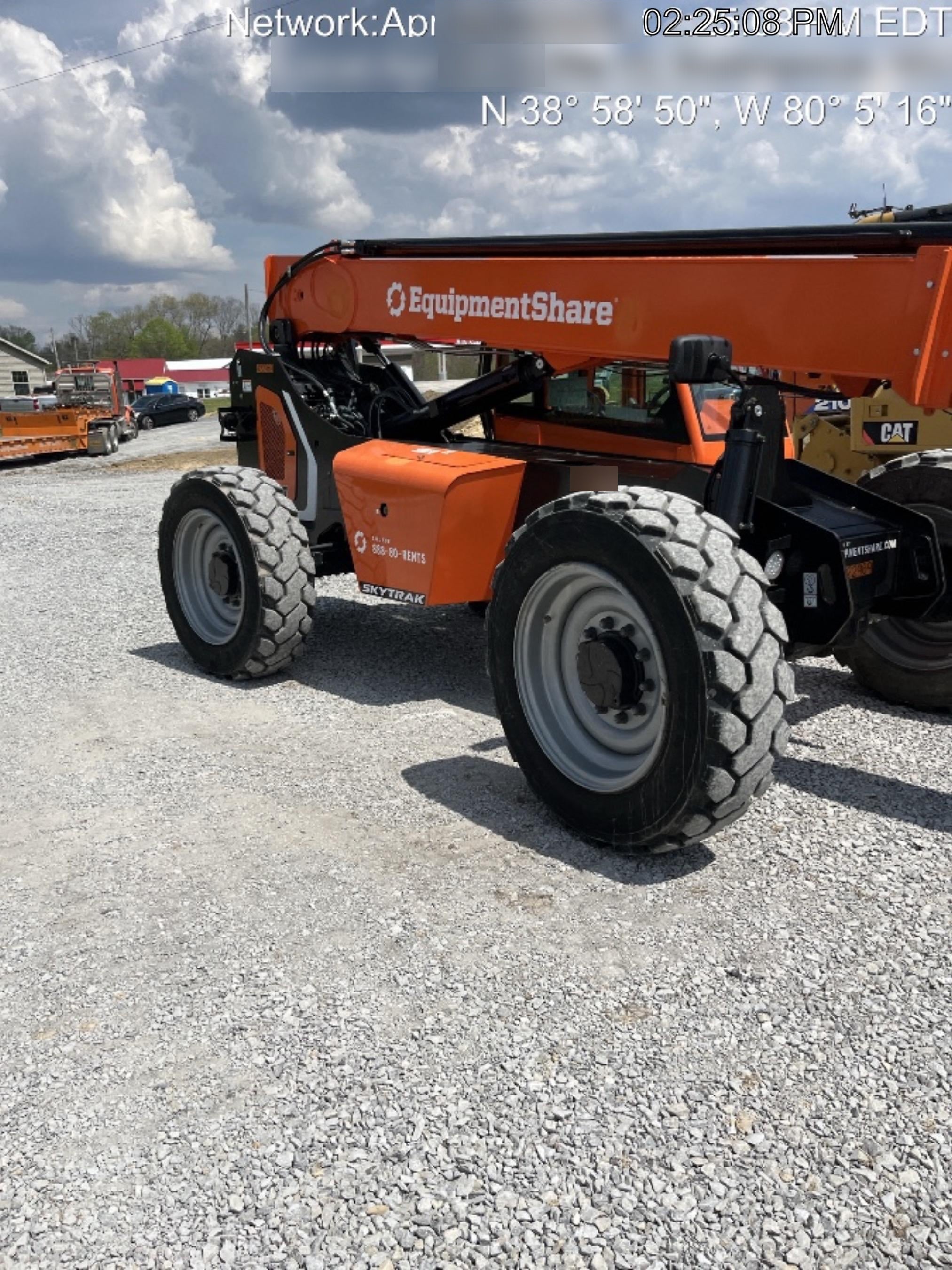 2024 SKYTRAK 8042