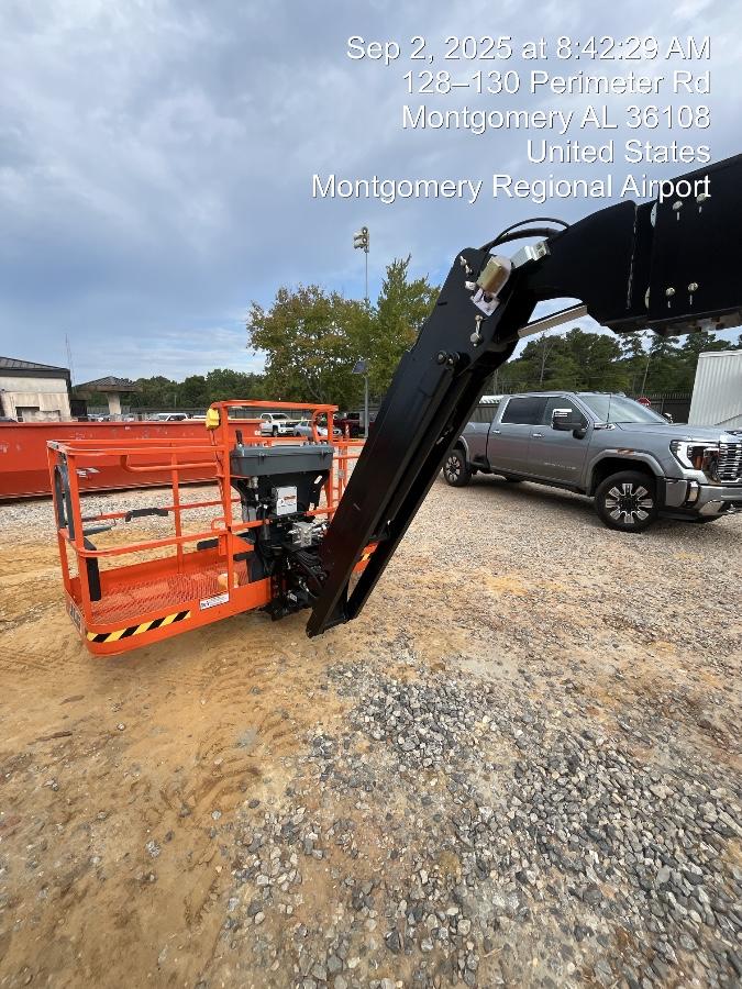 2025 JLG 660SJ
