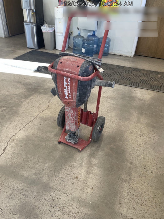2021 HILTI TE 3000-AVR