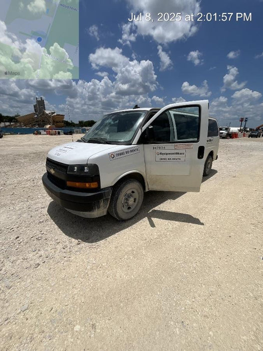 2023 CHEVROLET Express Van - Rental