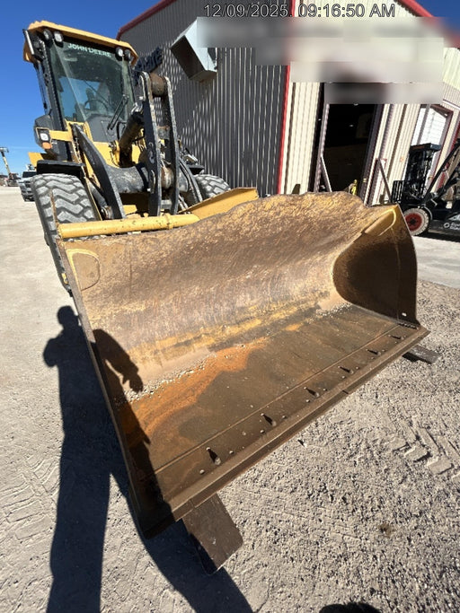 2020 JOHN DEERE 96" Loader Fork Carriage - John Deere