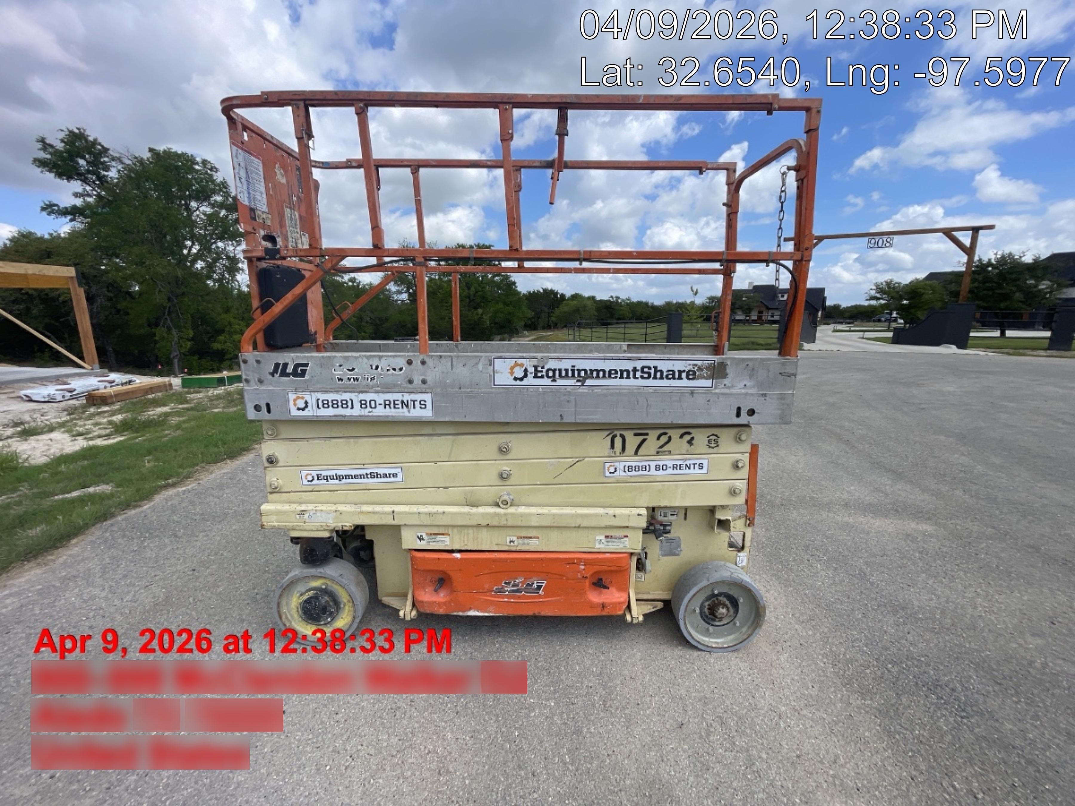 2006 JLG 2630ES