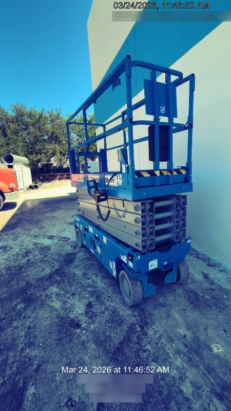 2022 GENIE GS-3232