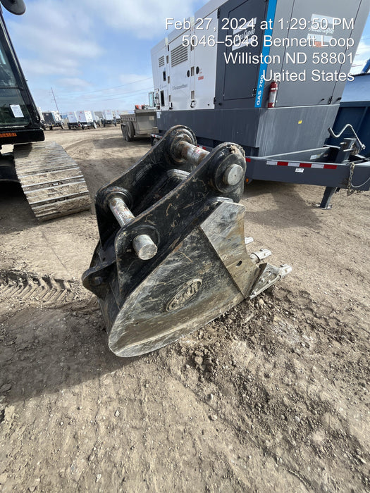 2021 GEITH 24" HD Bucket - Geith