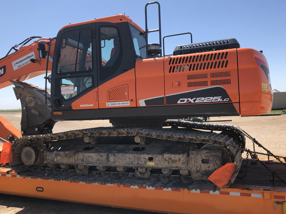 2019 DOOSAN DX225LC-5
