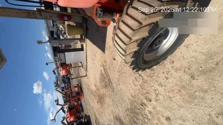 2019 JLG 450AJ