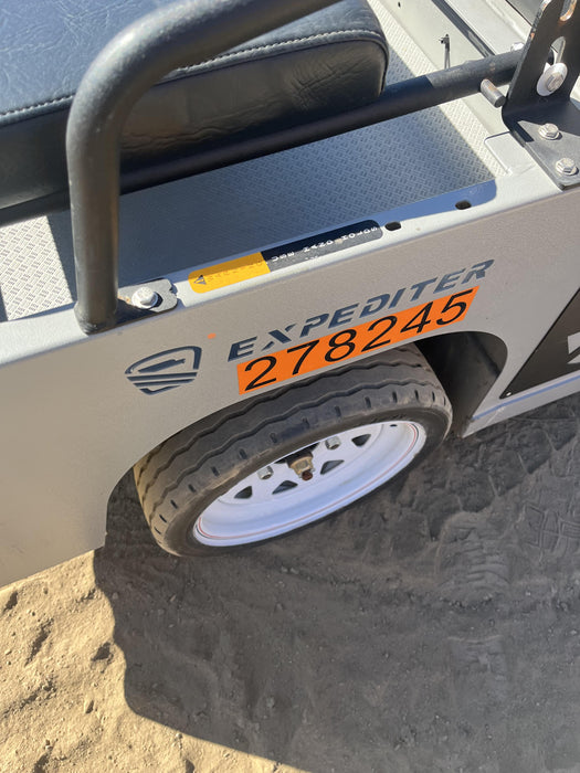 2022 COLUMBIA Expeditor