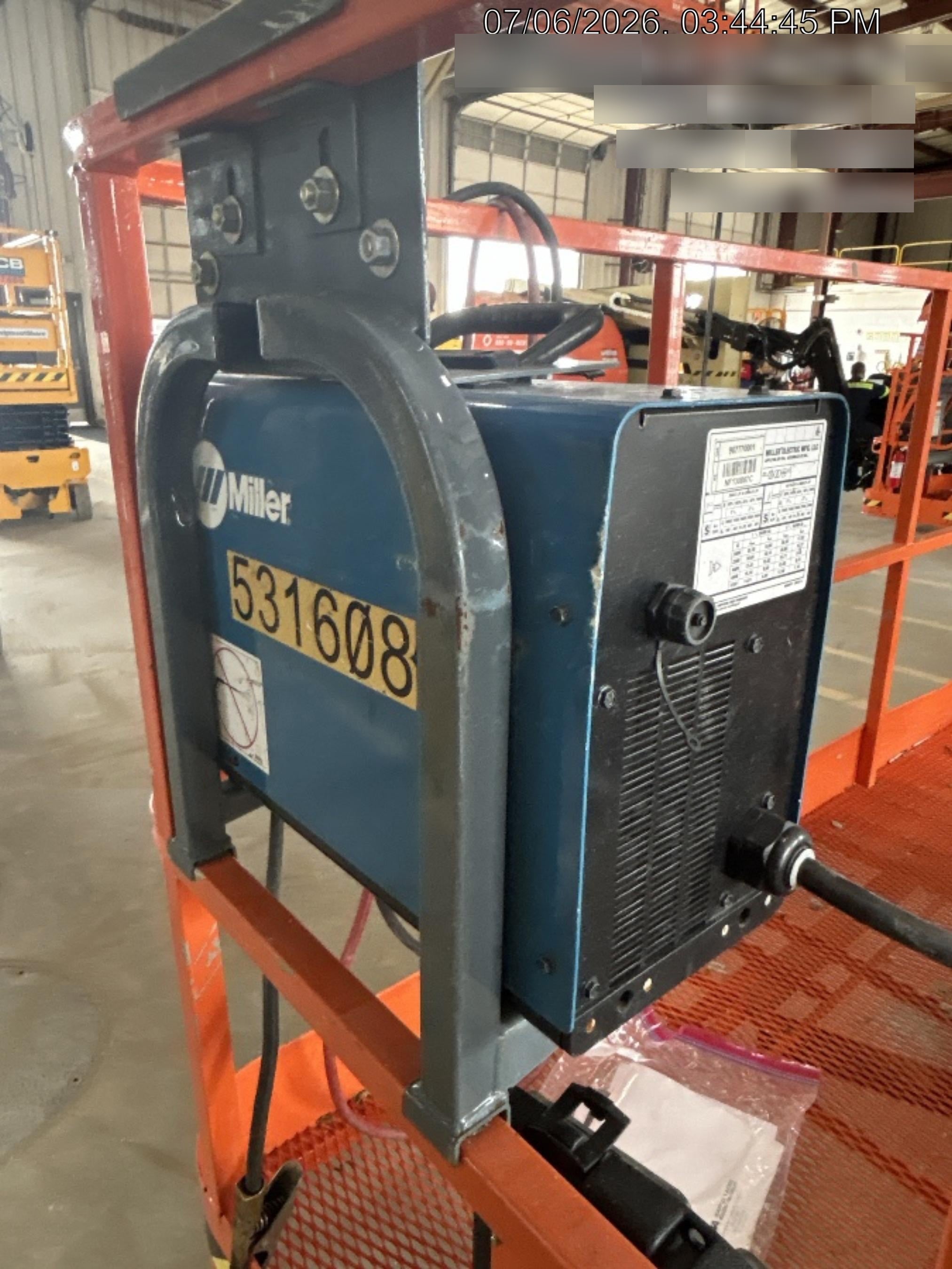2025 MILLER ELECTRIC CST-282