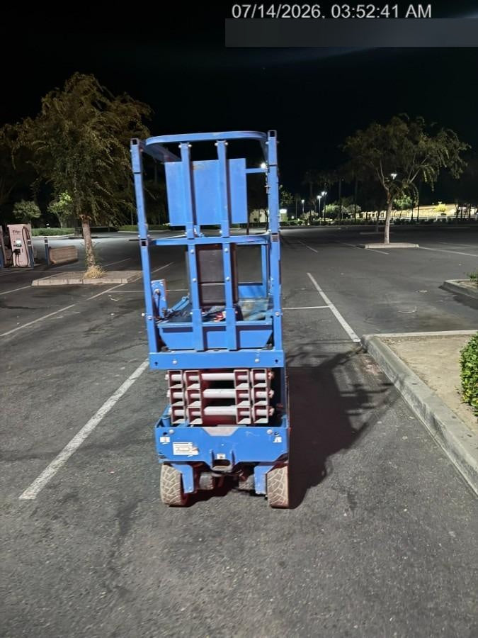 2020 Genie GS-1930 Solid Non Marking Tires, Beacon, Folding rails with half height swing gate, 800W Inverter