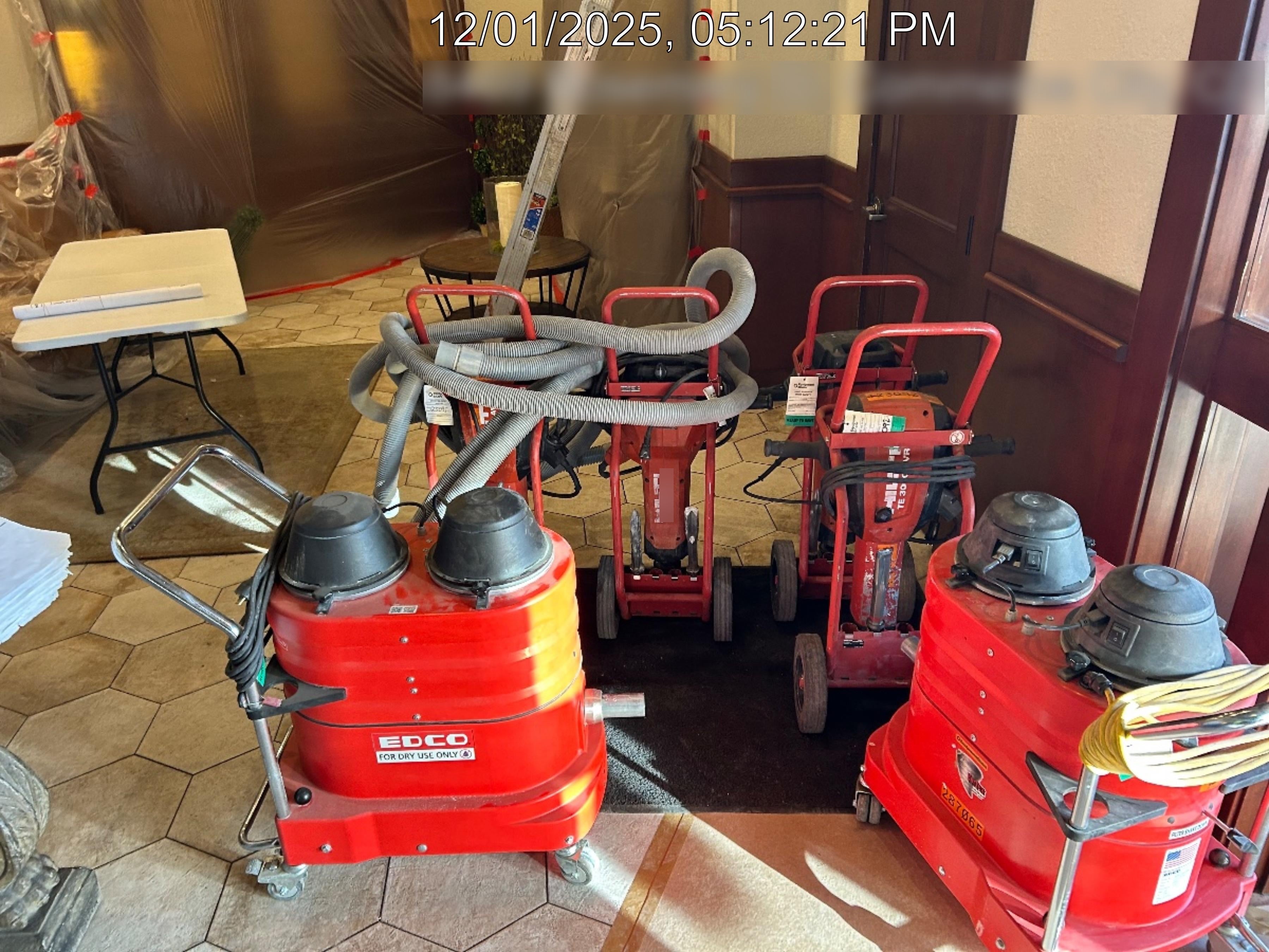 2022 EDCO VAC-200