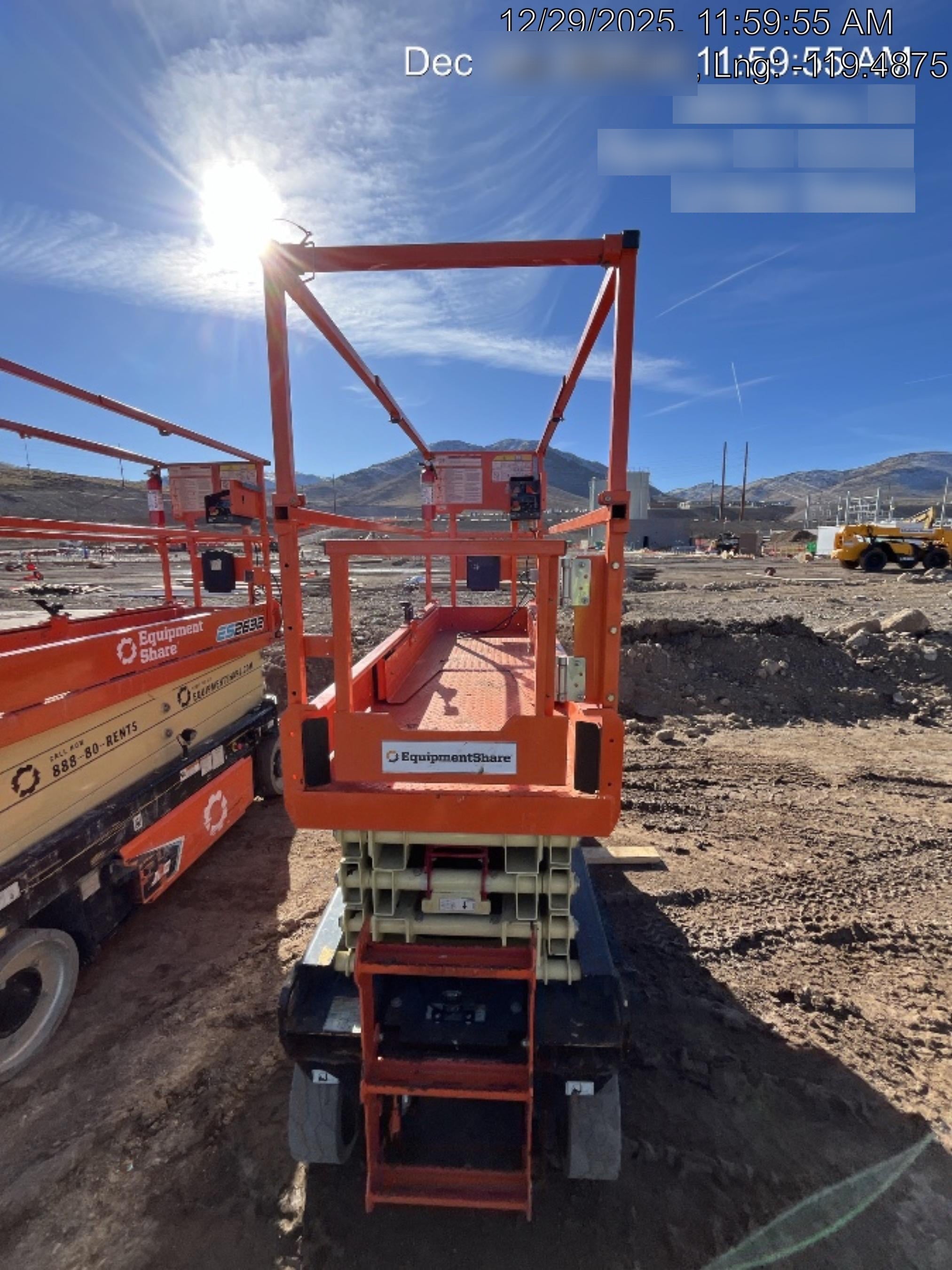 2022 JLG ES2632