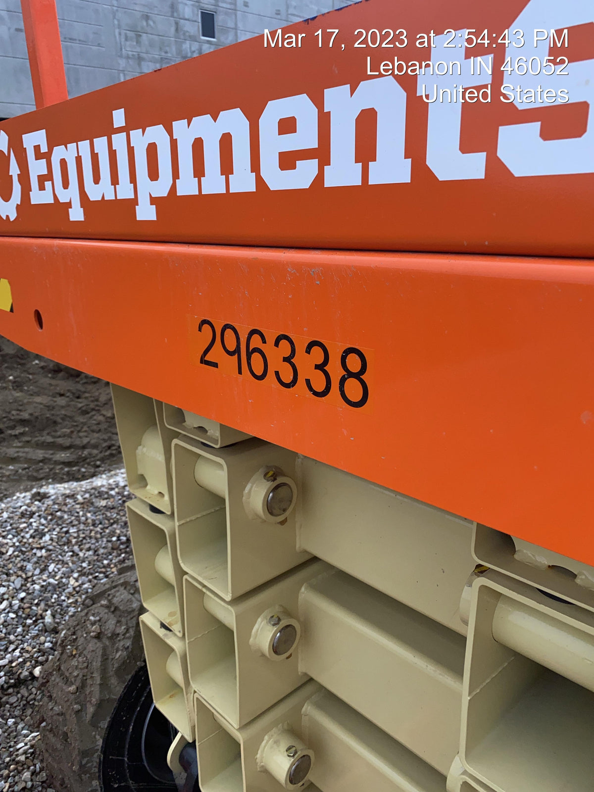 2023 JLG RT4394