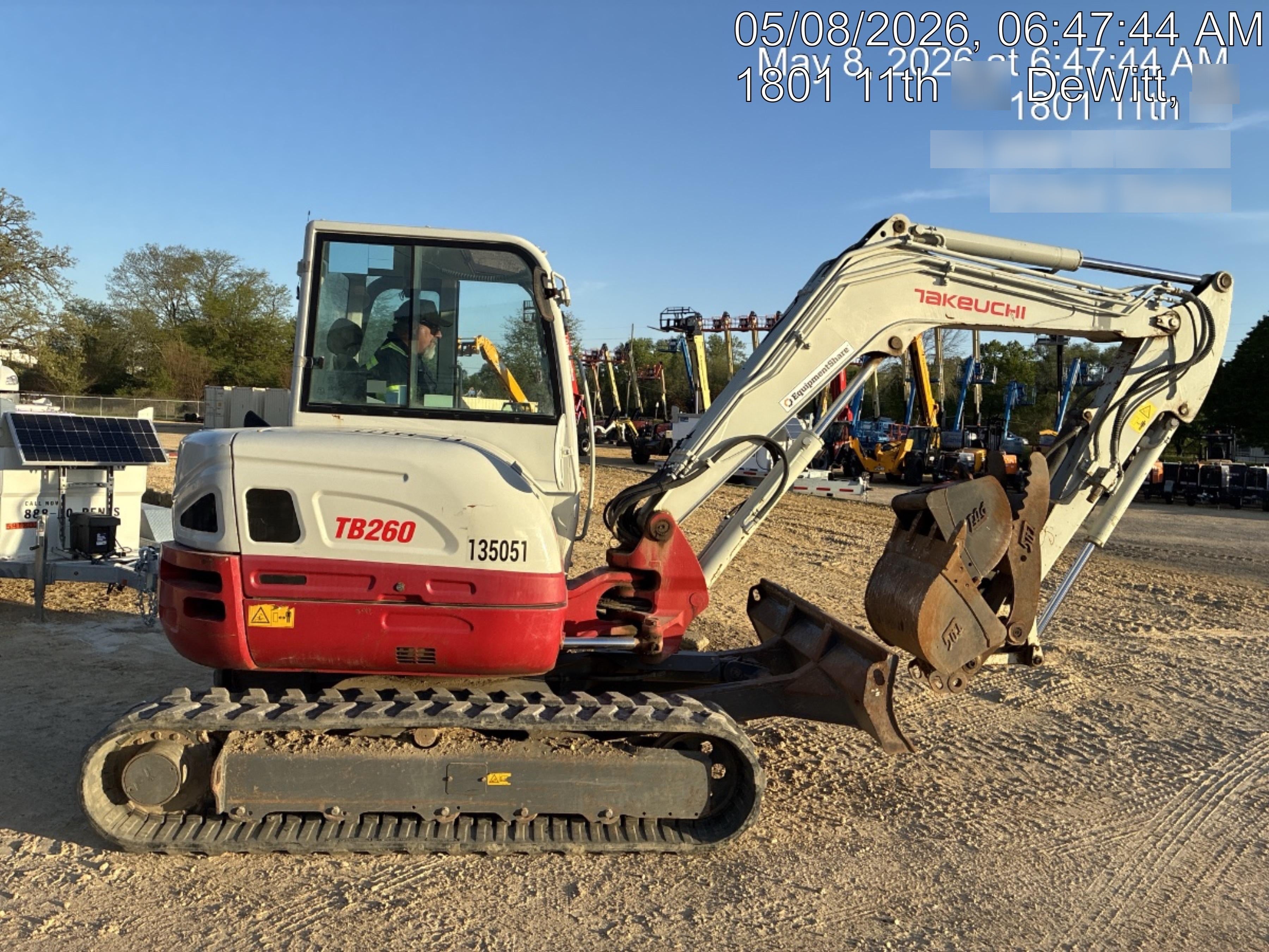 2021 TAKEUCHI TB260-CR