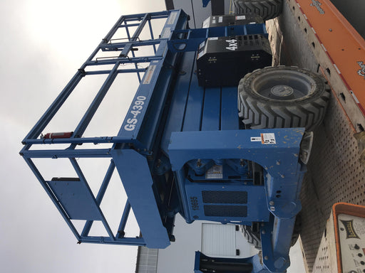 2018 GENIE GS-4390 RT