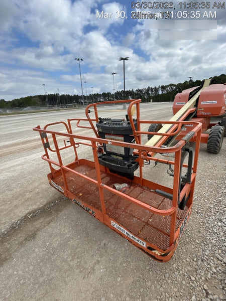 2021 JLG 400S