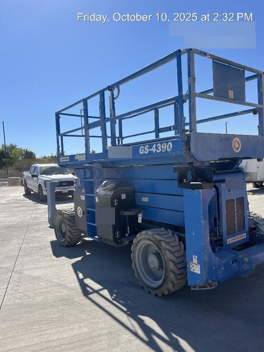 2020 GENIE GS-4390 RT