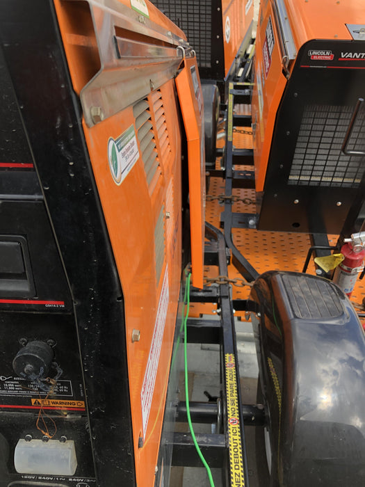 2021 Lincoln Electric Vantage 322 Vantage 322 Ready Pak 3 w/ Decals, ORANGE (includes trailer, cable rack, fender light kit) NO Telematics