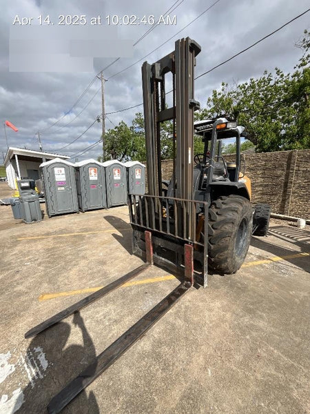 2021 CASE 586H