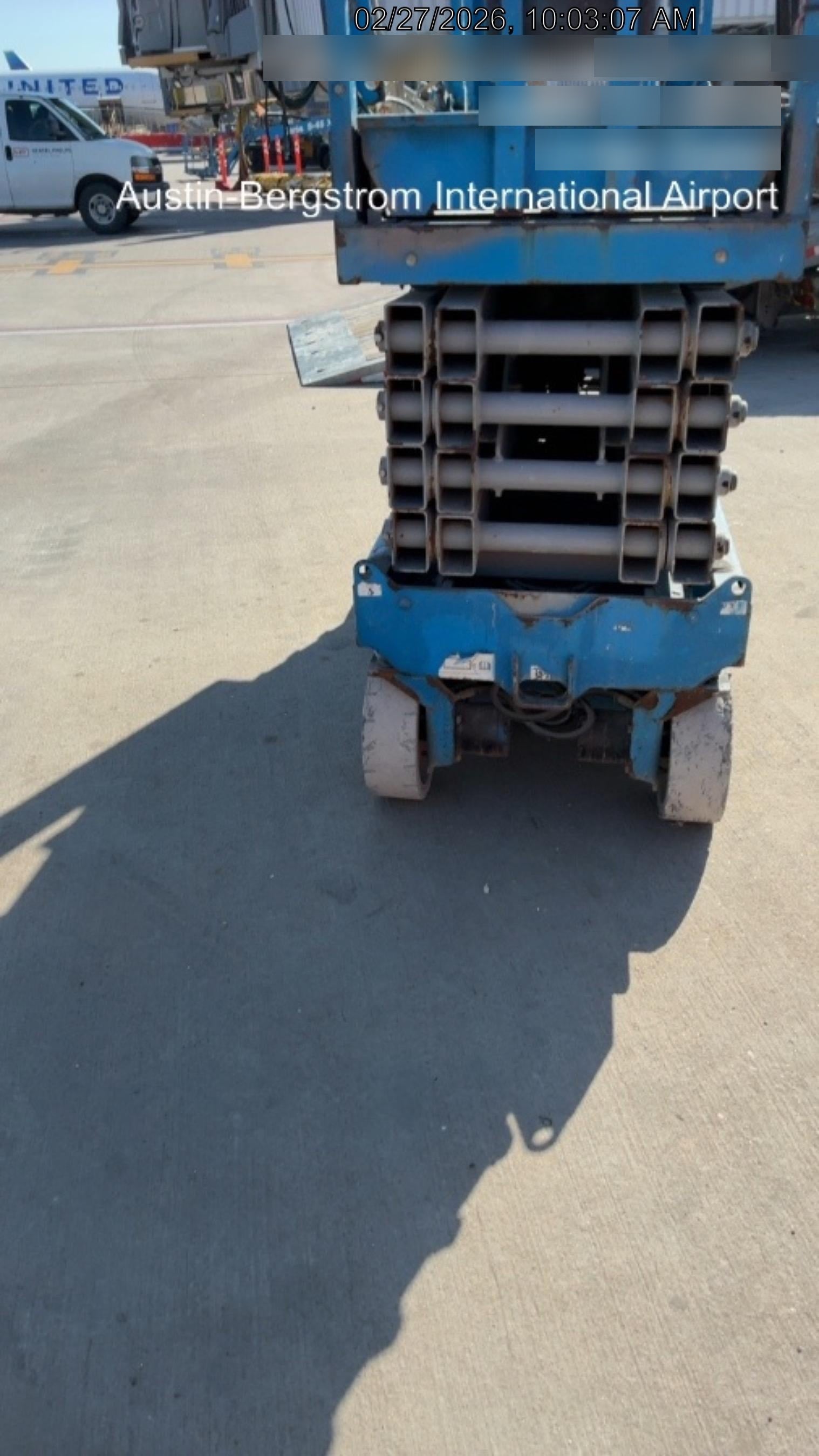 2017 Genie GS-3232 Genie GS3232 Narrow 32' Scissor Lift