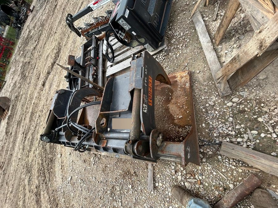 2020 PALADIN 76" Scrap Grapple Bucket - Paladin