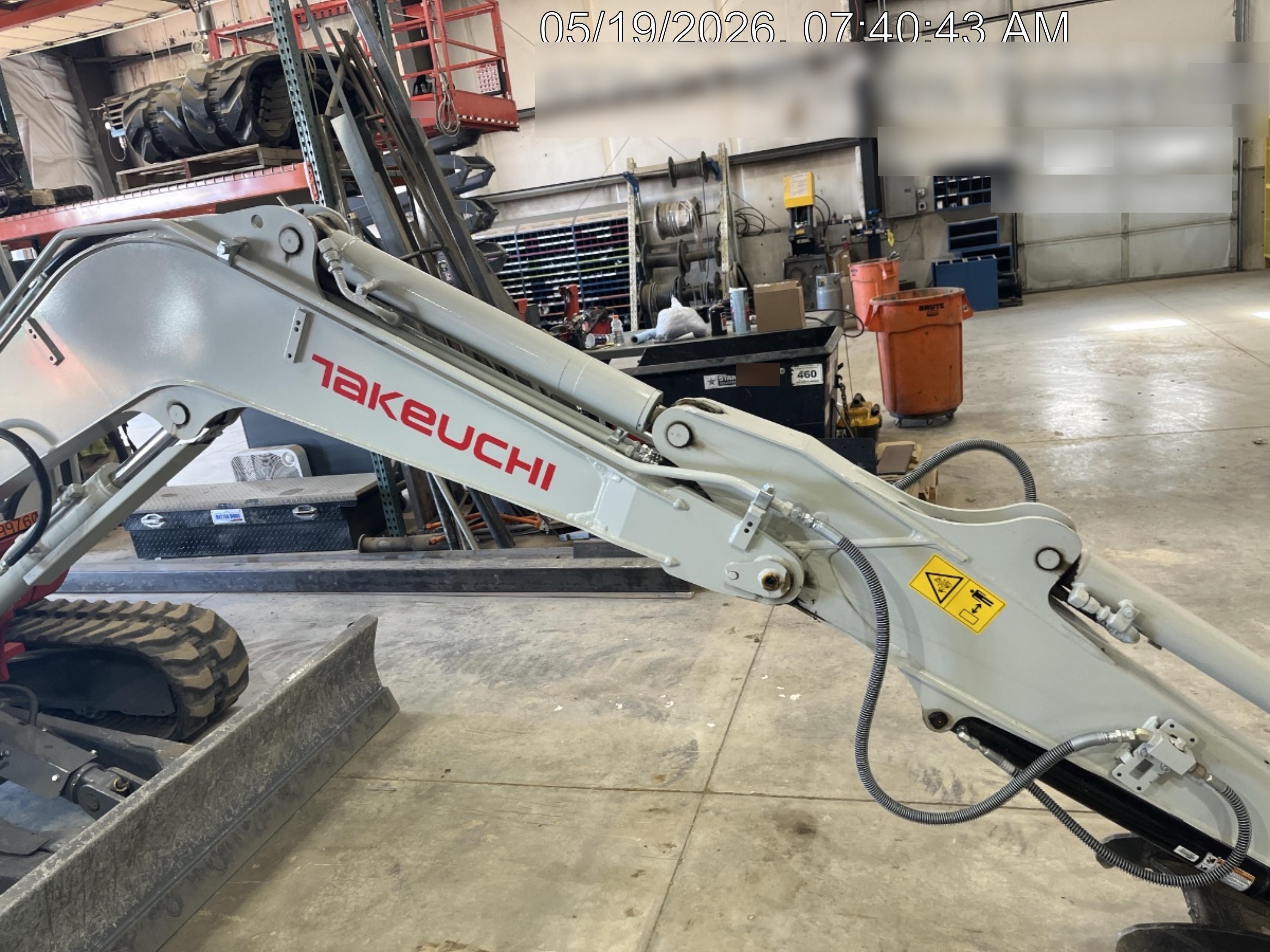 2024 TAKEUCHI TB240-CRA