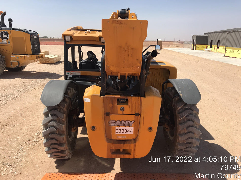 2022 SANY STH1256