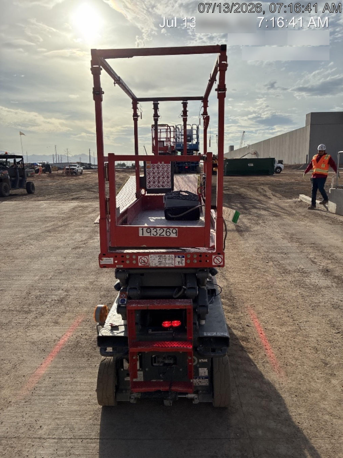 2021 SKYJACK SJ3219
