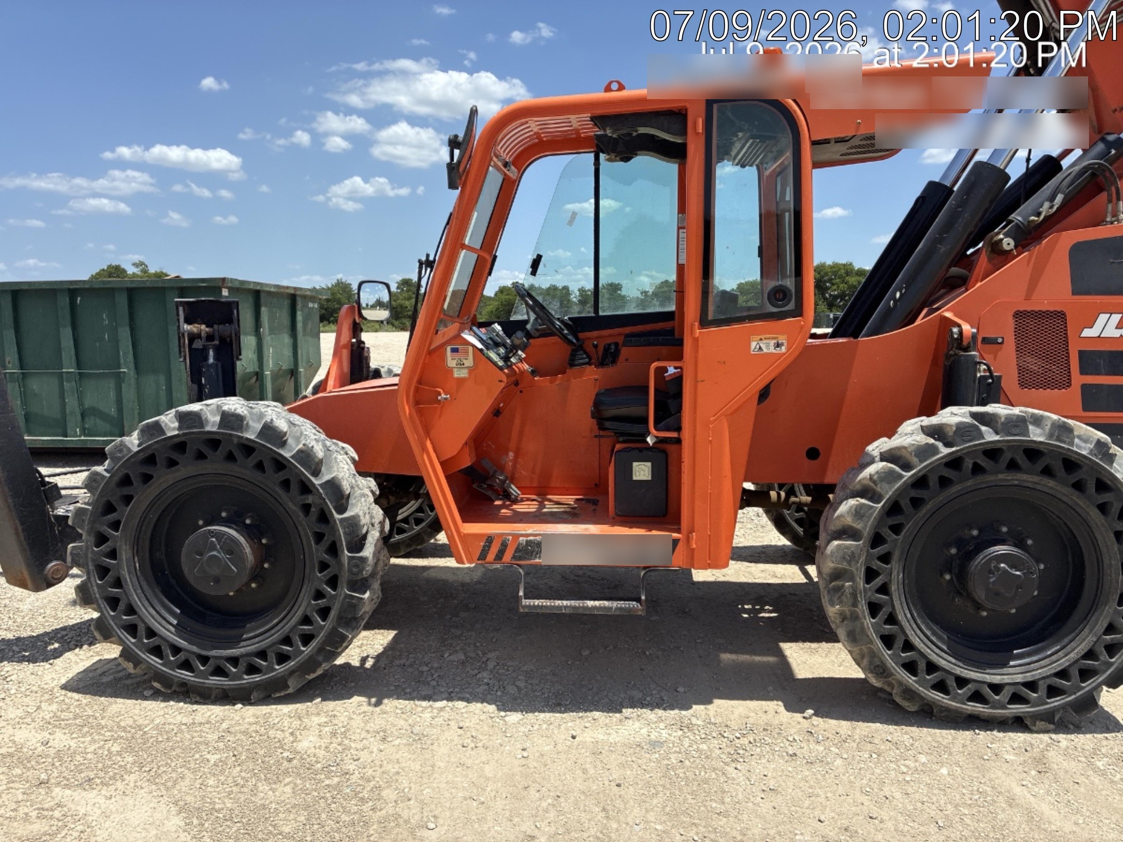 2019 SKYTRAK 10054