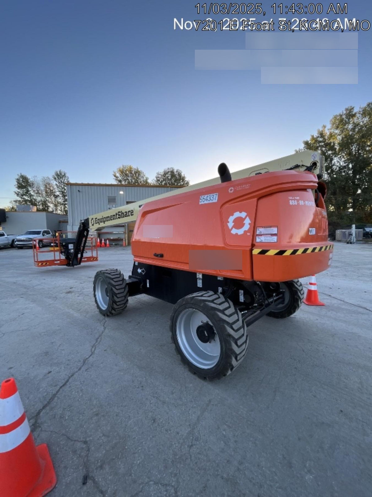 2025 JLG 660SJ