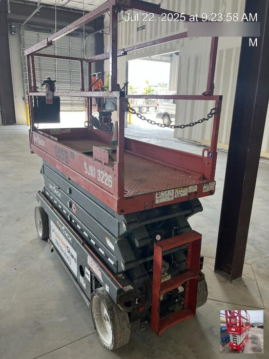 2018 Skyjack SJIII-3226 Skyjack SJIII3226 Scissor Lift w/Trojan Batteries