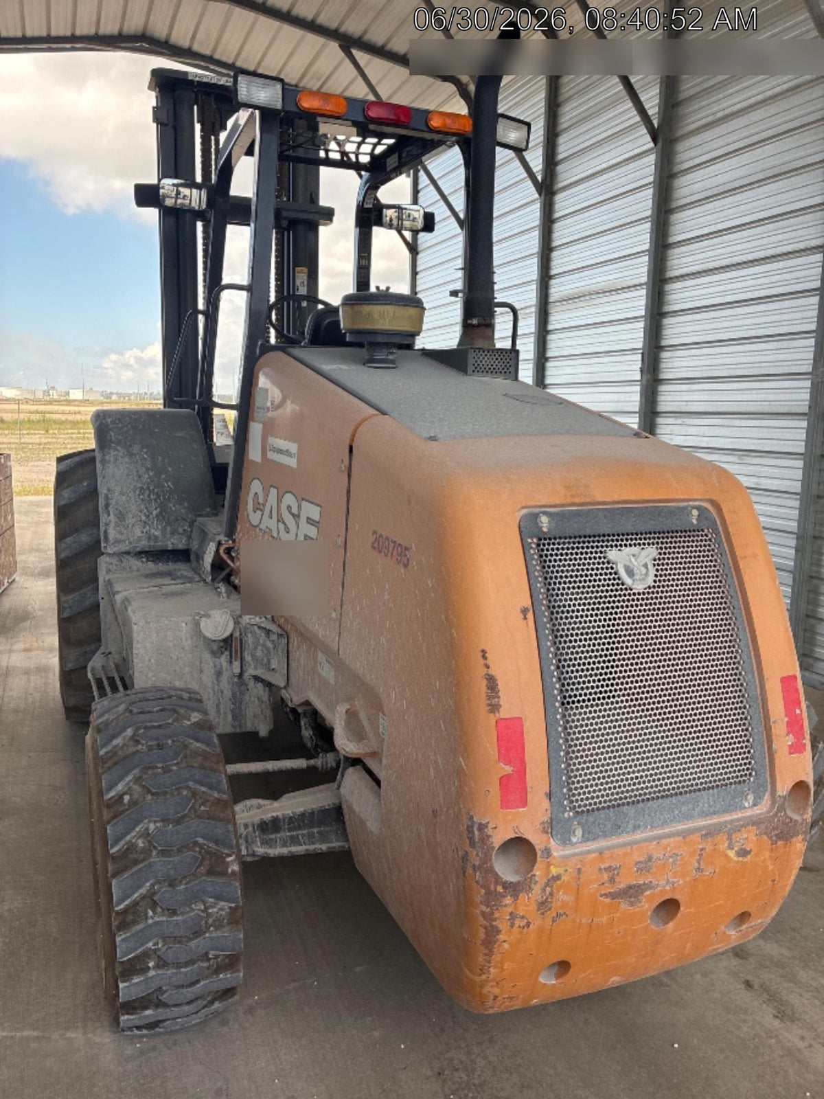2022 CASE 588H