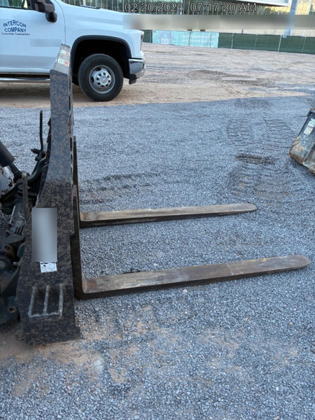 2021 PALADIN 48" Pallet Forks - Paladin
