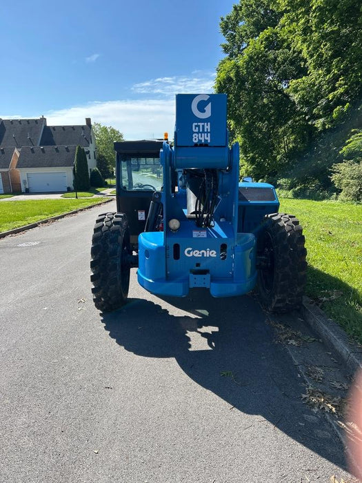 2025 GENIE GTH-844