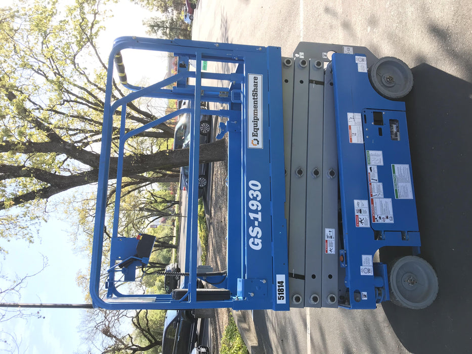 2019 Genie GS-1930 Half Height Swing Gate, 800W Inverter