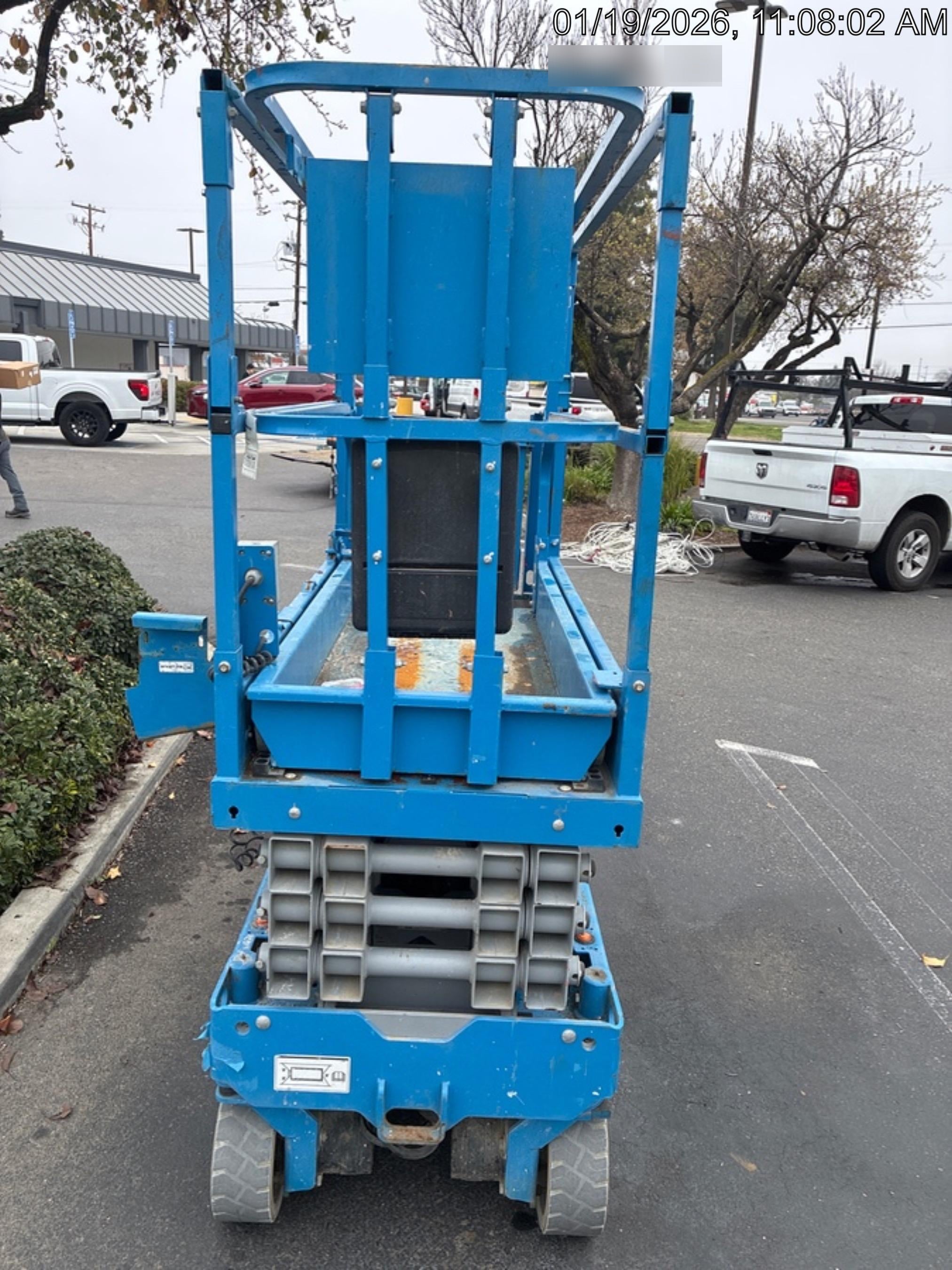 2020 Genie GS-1930 Solid Non Marking Tires, Beacon, Folding rails with half height swing gate, 800W Inverter