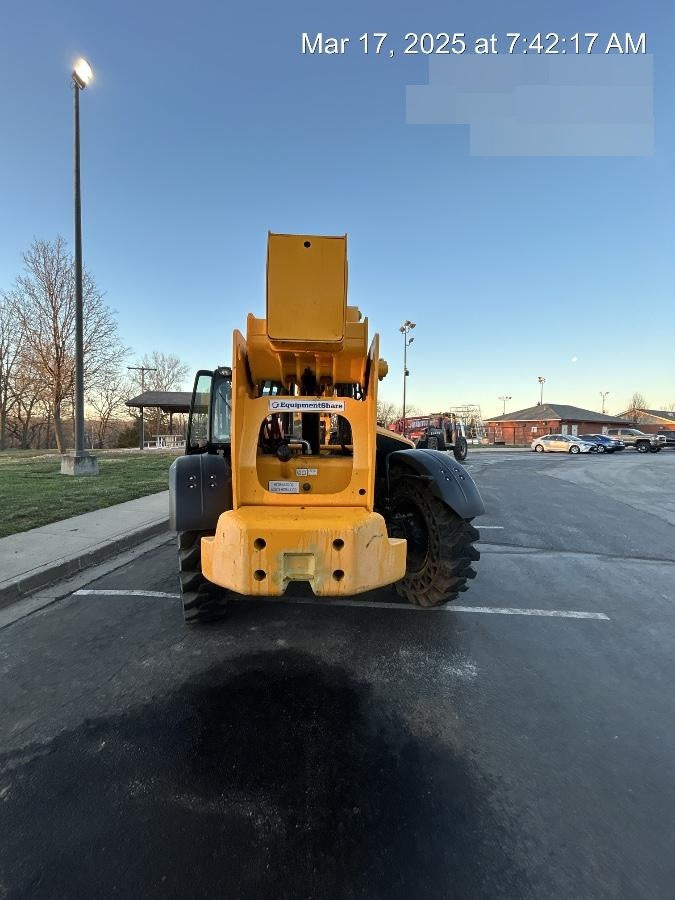 2020 JCB 510-56