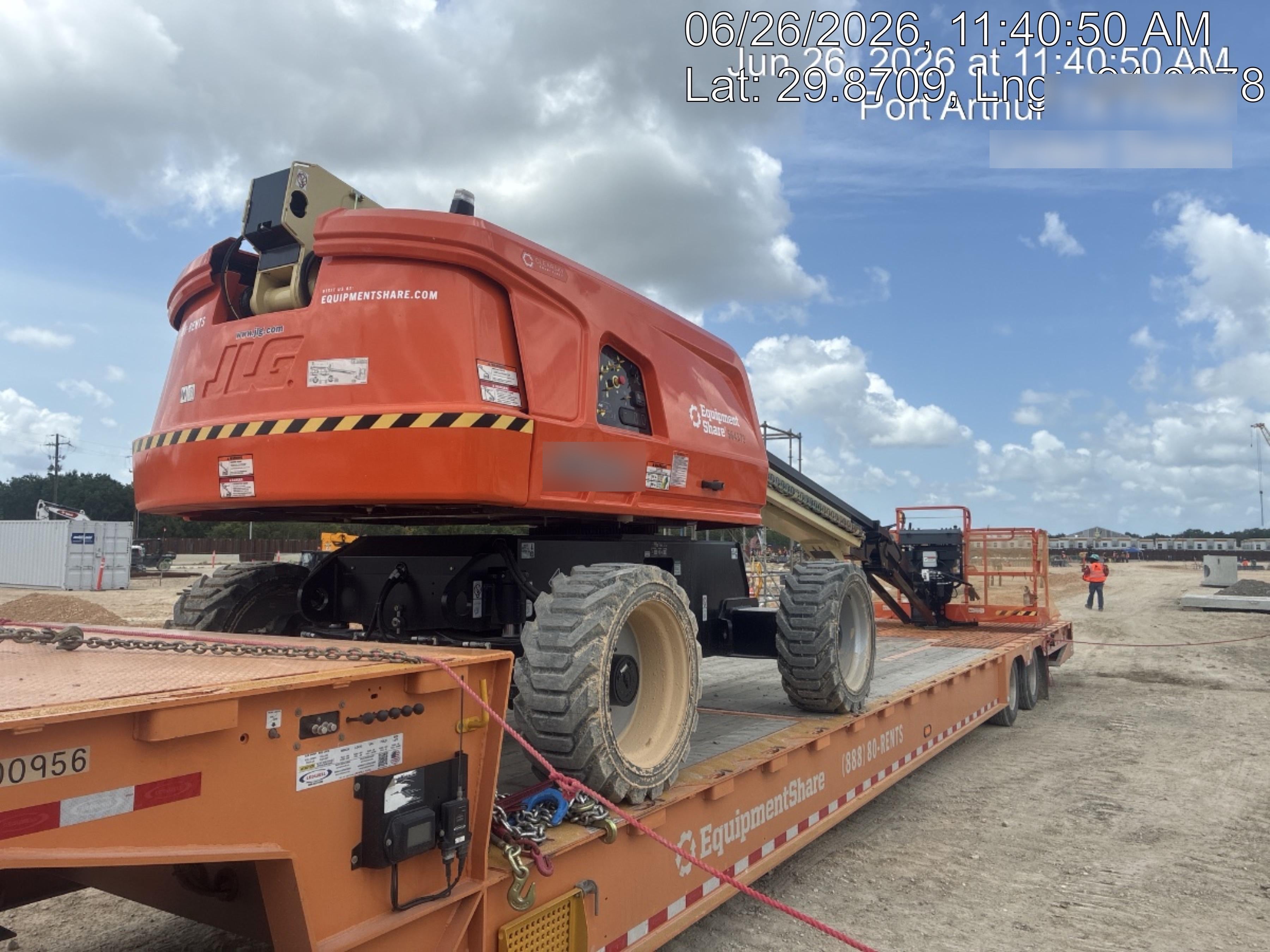 2025 JLG 660SJ