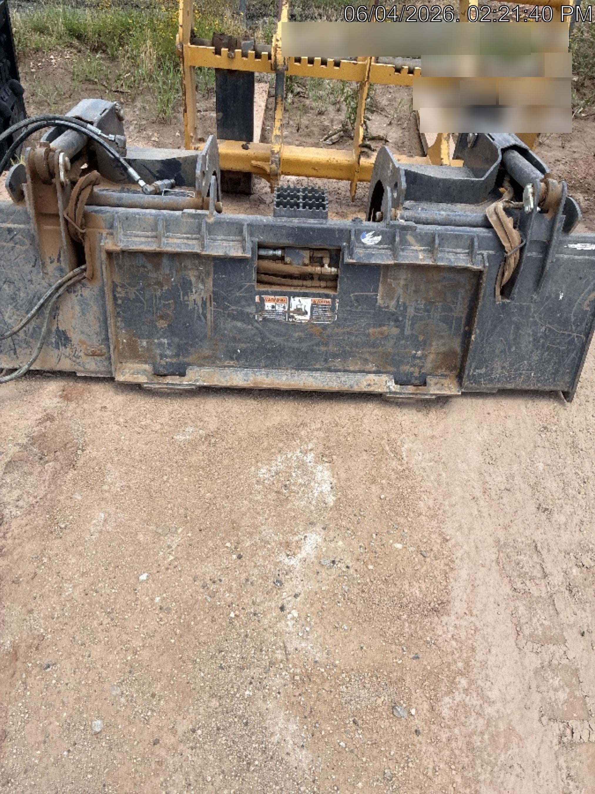 2019 PALADIN 76" Scrap Grapple Bucket - Paladin