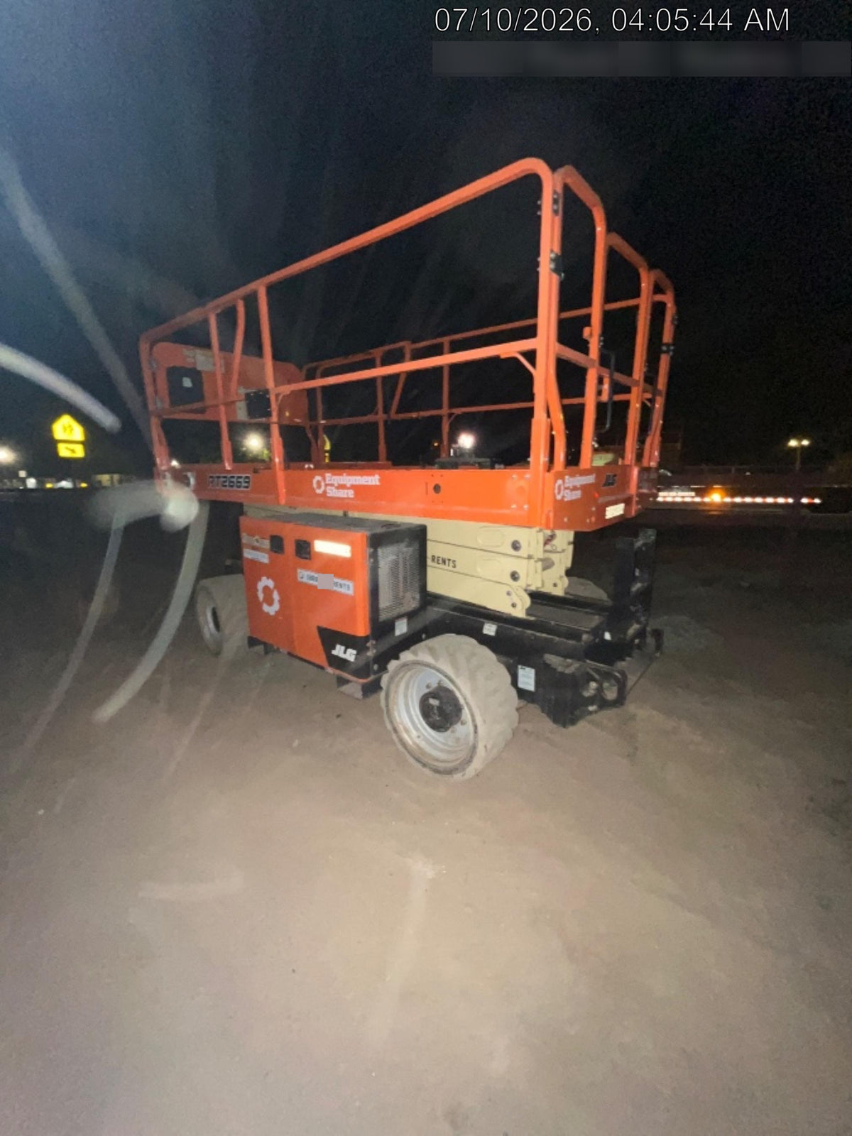 2022 JLG RT2669