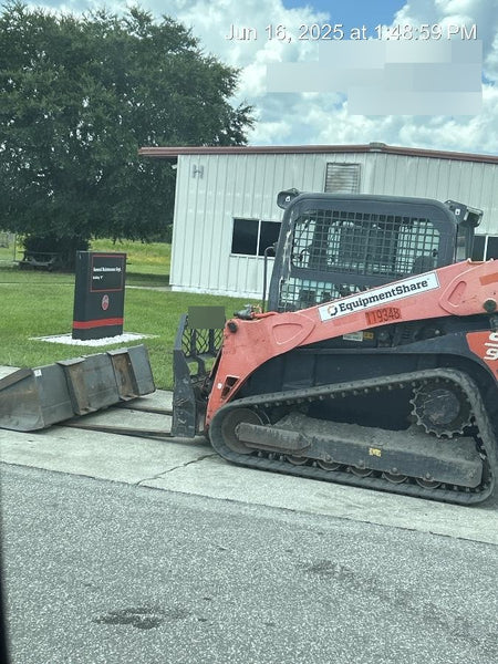 2017 BRADCO 48" Skid Loader Pallet Forks