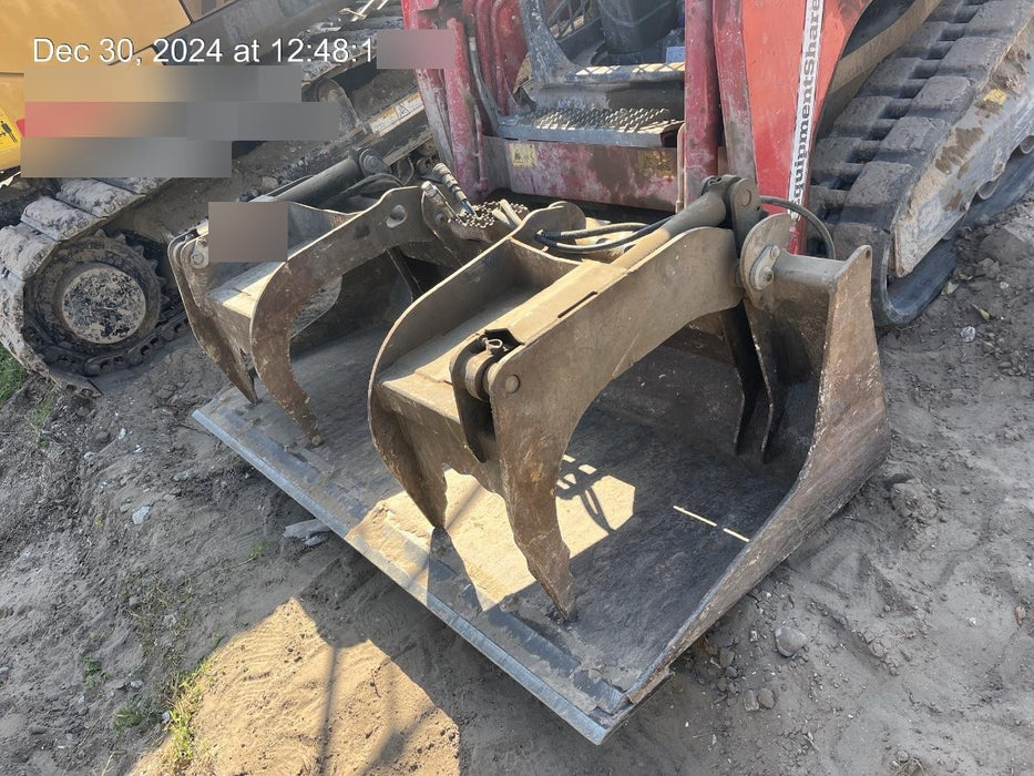 2018 PALADIN 76" Scrap Grapple Bucket - Paladin