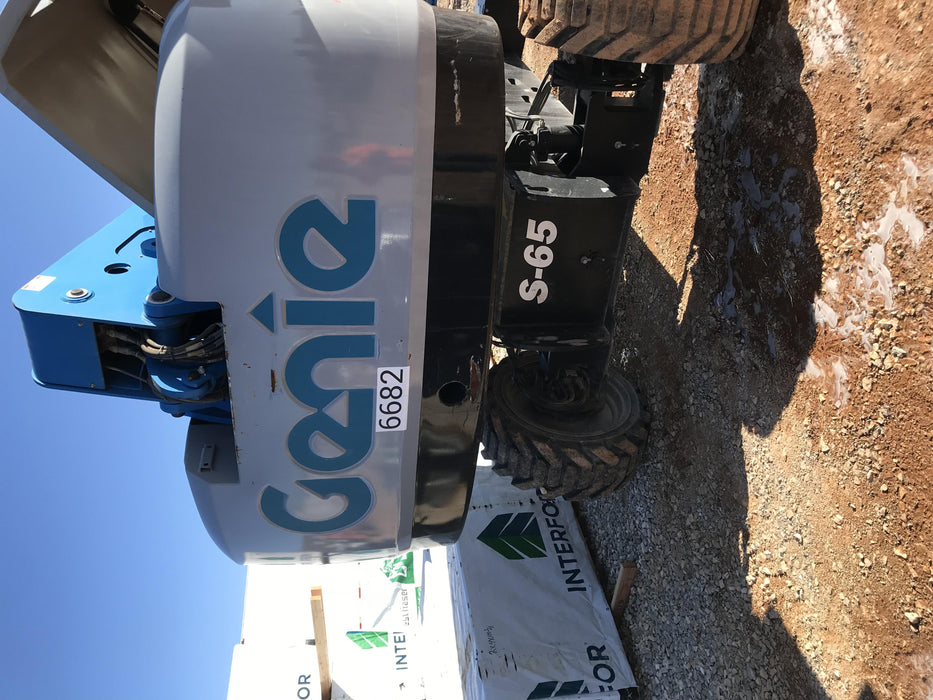 2017 GENIE S-65