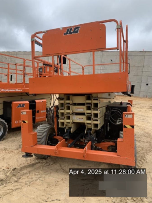 2019 JLG 430LRT